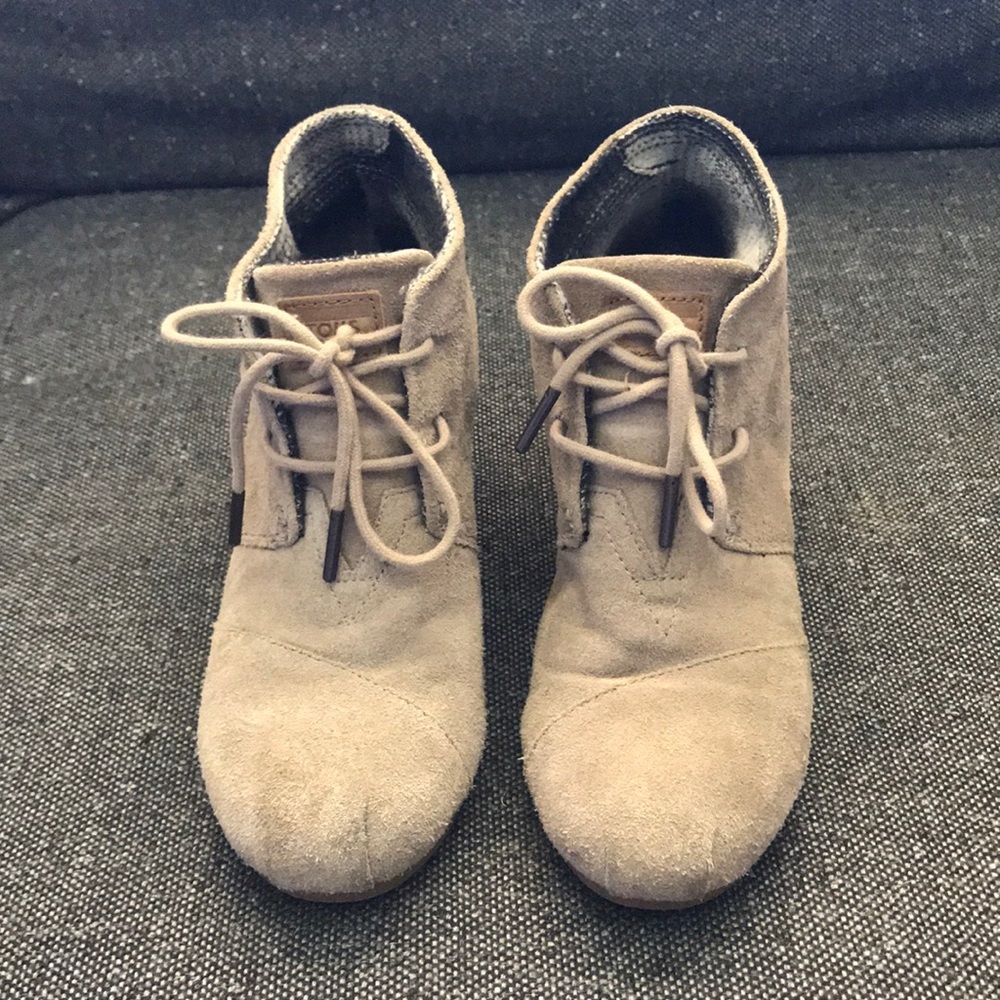 TOMS desert wedge bootie